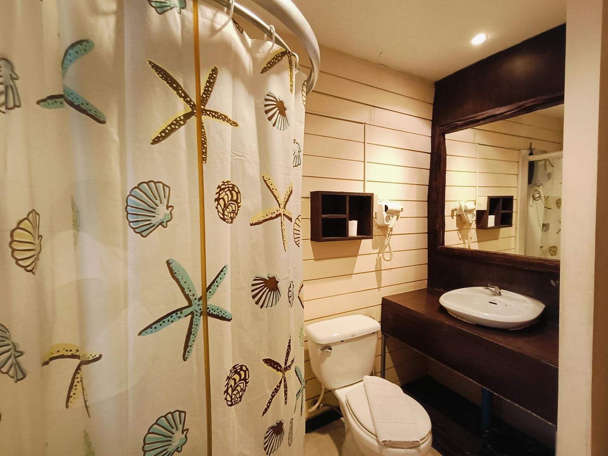 Inrawadee Resort Jomtien Beach Exteriör bild