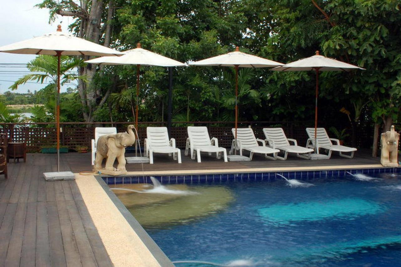 Inrawadee Resort Jomtien Beach Exteriör bild